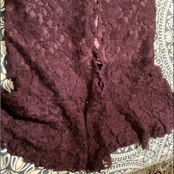 Long dress never worn. - Picture 4 of 5